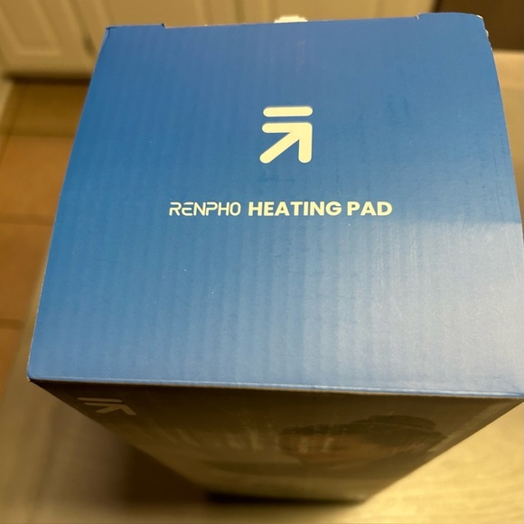 RENPHO‎ NWOT Heating Pad for Back Pain Relief - Picture 11 of 11